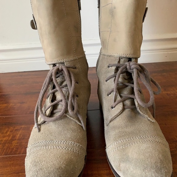 Steve Madden Booties - Picture 2 of 2